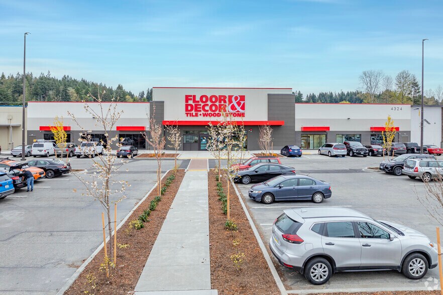 More Photos Of 4321 Wheaton Way, Bremerton General Retail For Sale