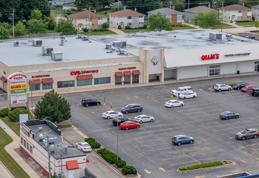 More Photos Of 2209-2215 80th St, Kenosha Freestanding For Sale