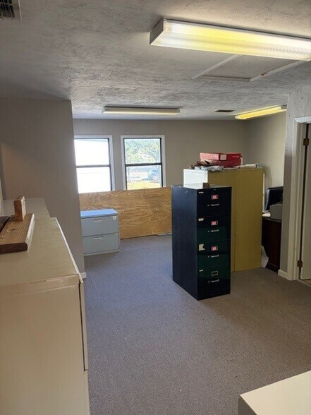 More Photos Of 3844-3848 Killearn Ct, Tallahassee Storefront Retail Office For Sale