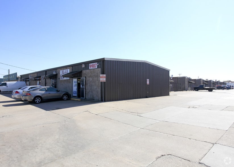 More Photos Of 9901-9927 Harwin Dr, Houston Warehouse For Lease