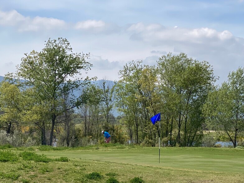 More Photos Of 29381 Village Pky, Lake Elsinore Golf Course Driving Range For Sale