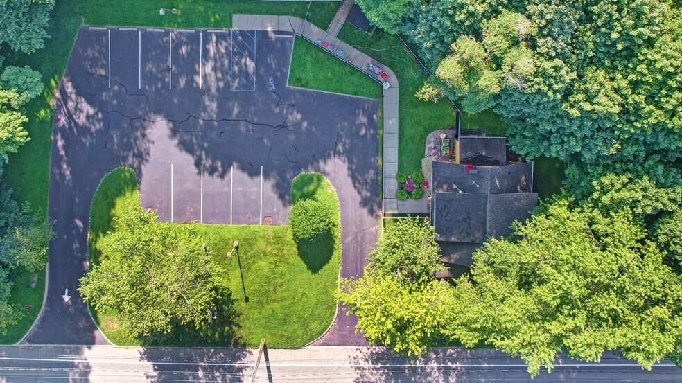 More Photos Of 450 State Route 79, Morganville Office Residential For Lease