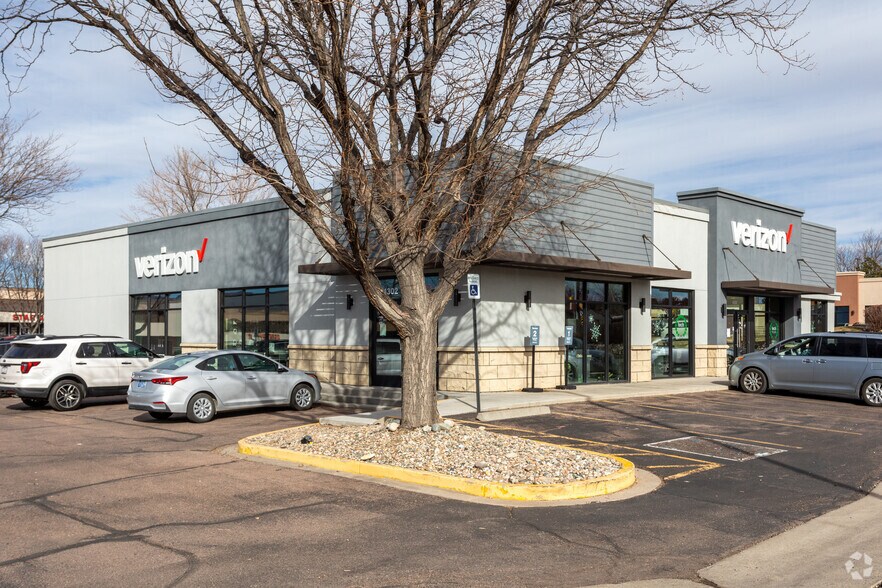 More Photos Of 4302 Austin Bluffs Pky, Colorado Springs Freestanding For Sale