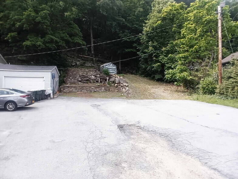 More Photos Of 655 Jersey Ave, Greenwood Lake Restaurant For Sale