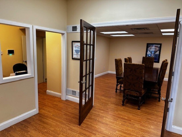 More Photos Of 1135 W Governor Rd, Hummelstown Office For Lease