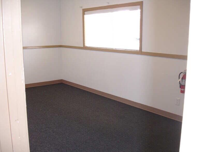 More Photos Of 1022 Pasadena Blvd, Pasadena Medical For Lease
