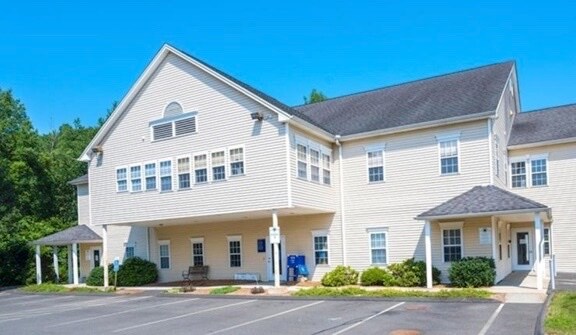 More Photos Of 5 Durham Rd, Guilford Medical For Lease