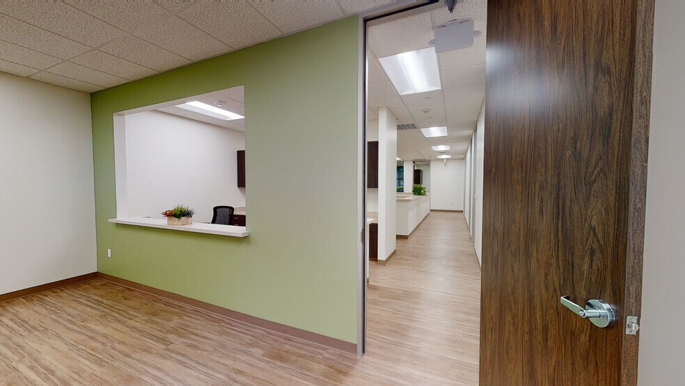 More Photos Of 600 S Conroe Medical Dr, Conroe Medical For Lease