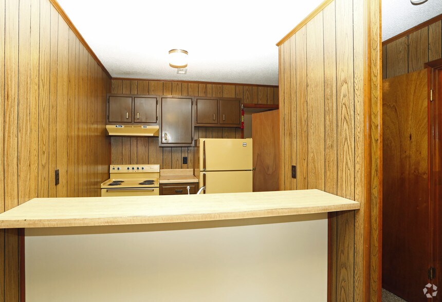More Photos Of 6535 Summertime Apartments, 6535 Jeffrey Dr, Fayetteville Apartments For Sale