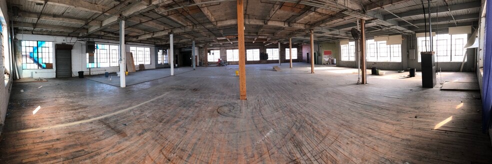 More Photos Of 115 E Kinney St, Newark Warehouse For Sale
