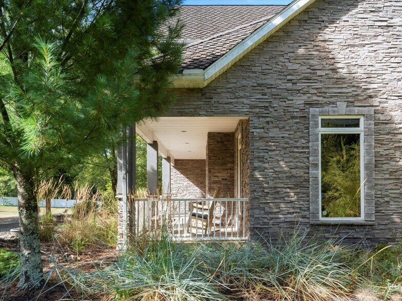 More Photos Of 3533 PA 2012, Union Dale Specialty For Sale