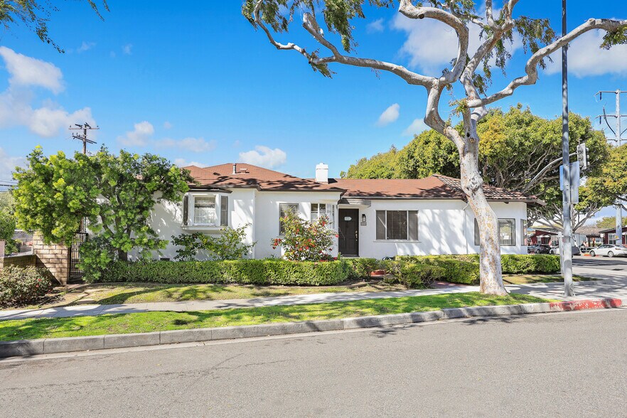 Primary Photo Of 4381-4385 Overland Ave, Culver City Office Residential For Lease