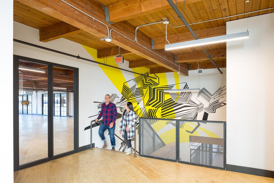 More Photos Of 350 SE Mill St, Portland Office For Lease