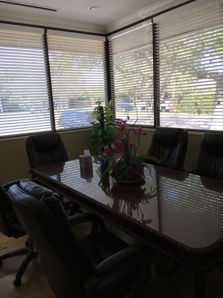 More Photos Of 17000 Preston Rd, Dallas Office For Lease