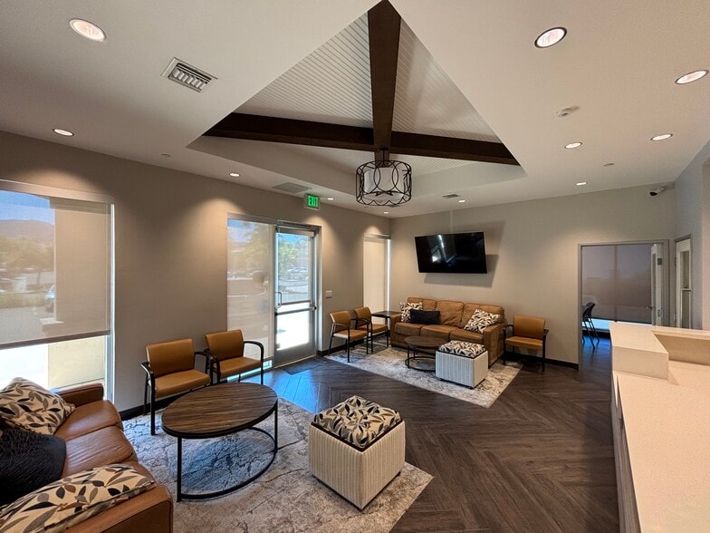 More Photos Of 950 Boardwalk, San Marcos Office For Sale