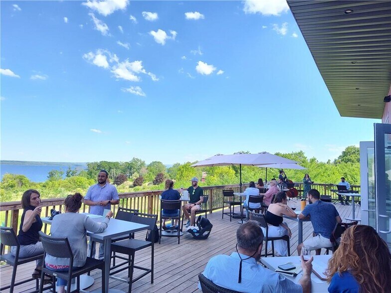 More Photos Of 655 NY-14 Rt, Penn Yan Restaurant For Sale