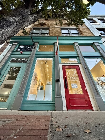 Primary Photo Of 22 Campbell Ave SE, Roanoke Storefront Retail Residential For Sale