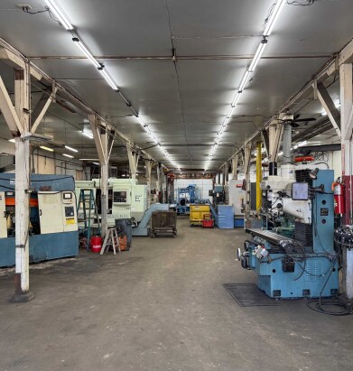 More Photos Of 3007-3015 Falling Creek Ave, Richmond Manufacturing For Sale