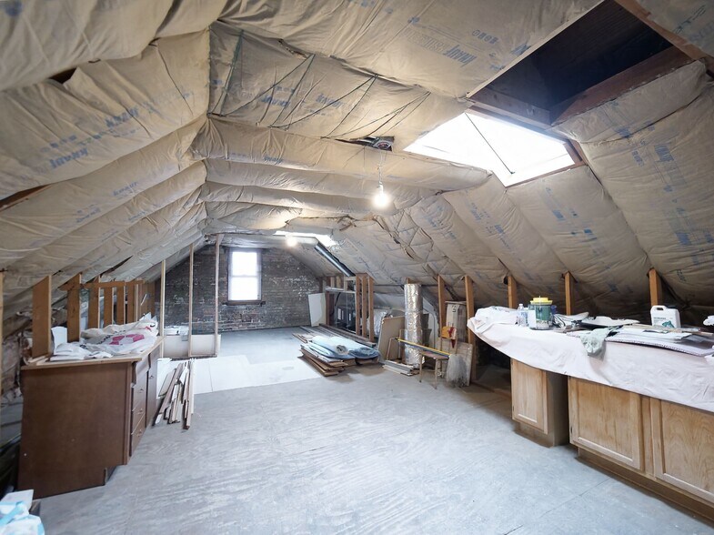 More Photos Of 2312 W 21st St, Chicago Apartments For Sale