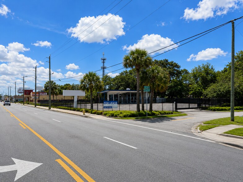 More Photos Of 555 W International Speedway Blvd, Daytona Beach Auto Dealership For Sale