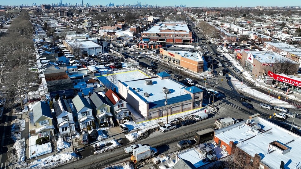 More Photos Of 2324 Flatbush Ave, Brooklyn Drugstore For Lease