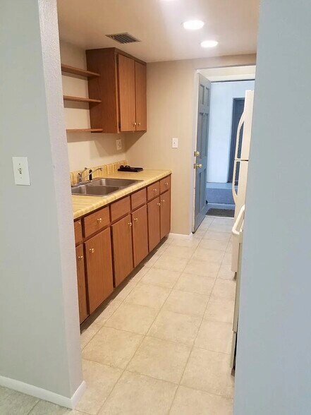 More Photos Of 5845 Fairfield Ave S, Saint Petersburg Apartments For Sale