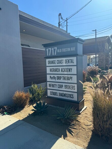 More Photos Of 1717 Old Tustin Ave, Santa Ana Medical For Lease