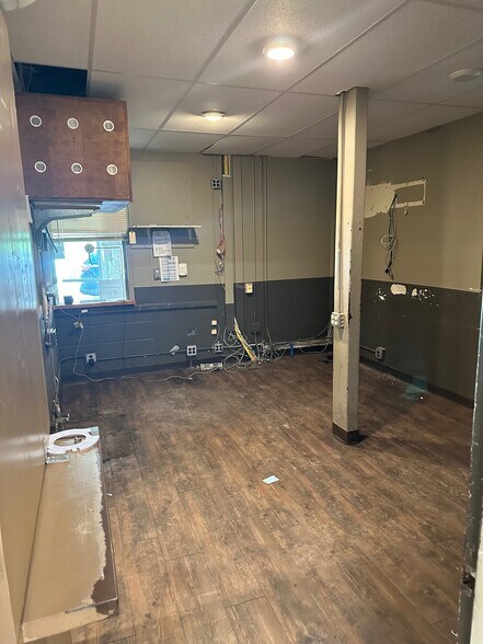 More Photos Of 29 Church St, Leominster Police Fire Station For Sale