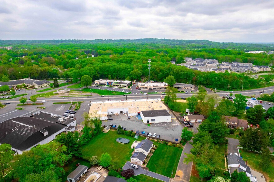 More Photos Of 1835 Highway 35, Middletown Storefront For Sale
