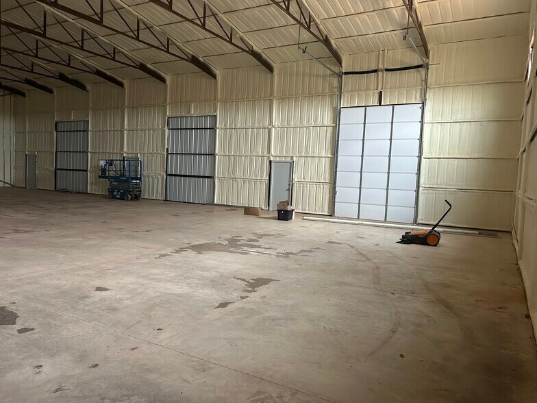 More Photos Of 6360 Campbell Ln, Piedmont Industrial For Sale