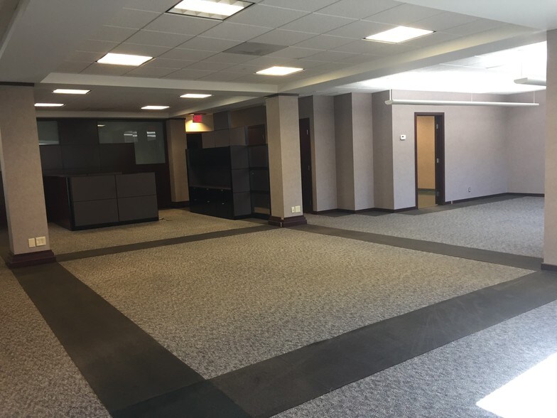 More Photos Of 23775 Commerce Park, Beachwood Office For Sale