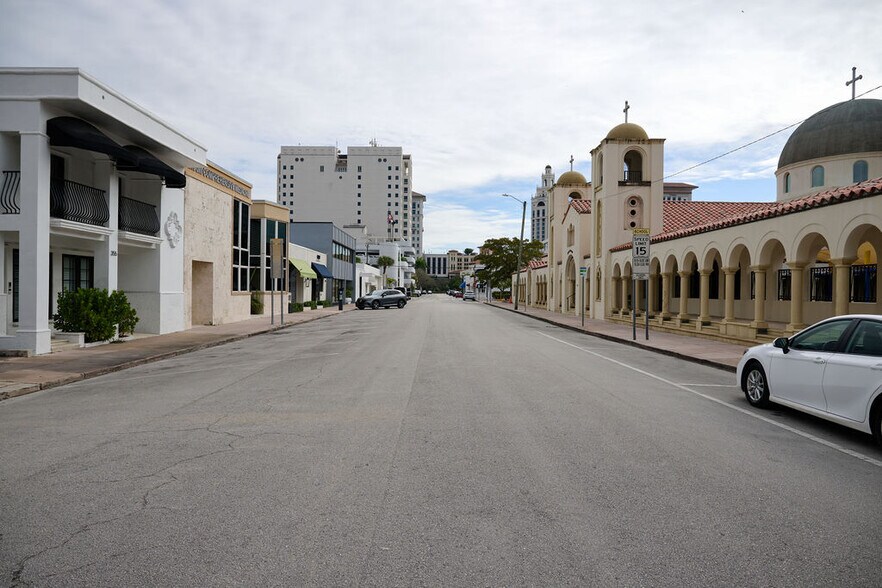More Photos Of 355 Palermo Ave, Coral Gables Medical For Sale