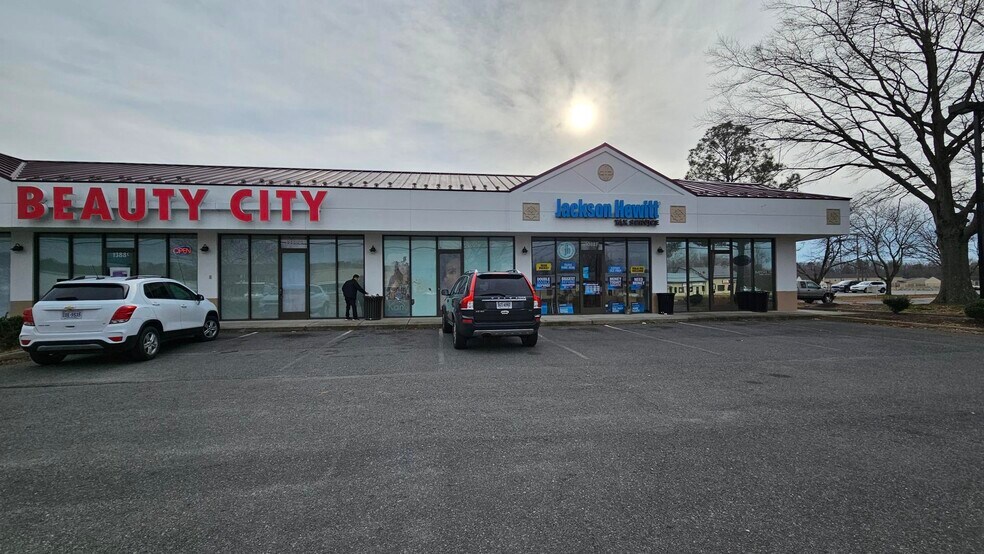 More Photos Of 1388 Tappahannock Blvd, Tappahannock Storefront For Lease