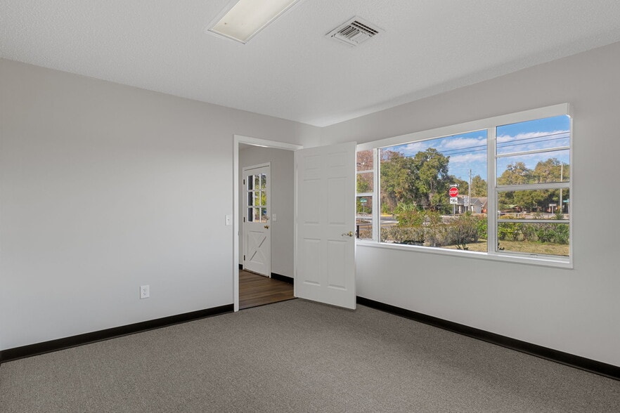 More Photos Of 7936 E Gulf To Lake Hwy, Inverness Medical For Sale