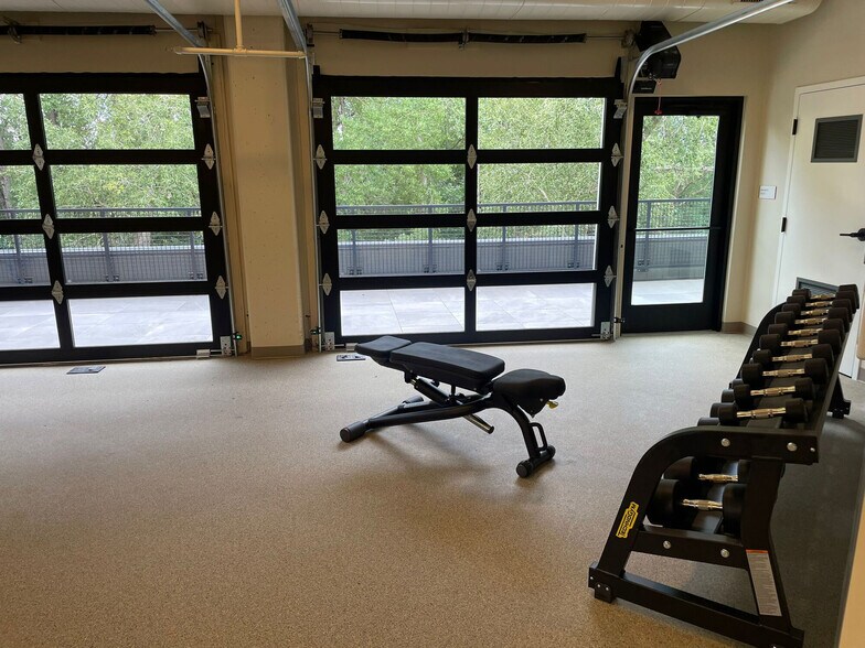 More Photos Of 5845 Arapahoe Ave, Boulder Apartments For Lease