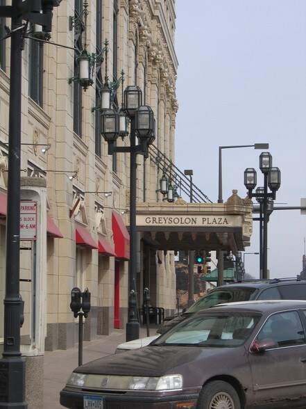 More Photos Of 231 E Superior St, Duluth Apartments For Lease