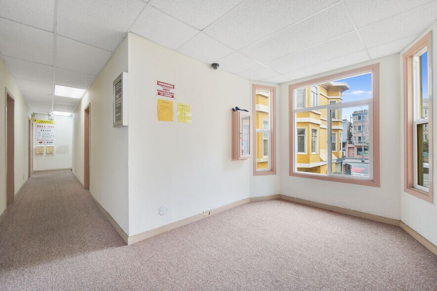 More Photos Of 3400 Geary Blvd, San Francisco Office For Lease