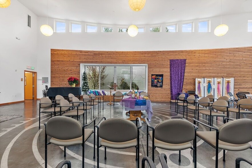 More Photos Of 1322 S Bayview St, Seattle Specialty For Sale