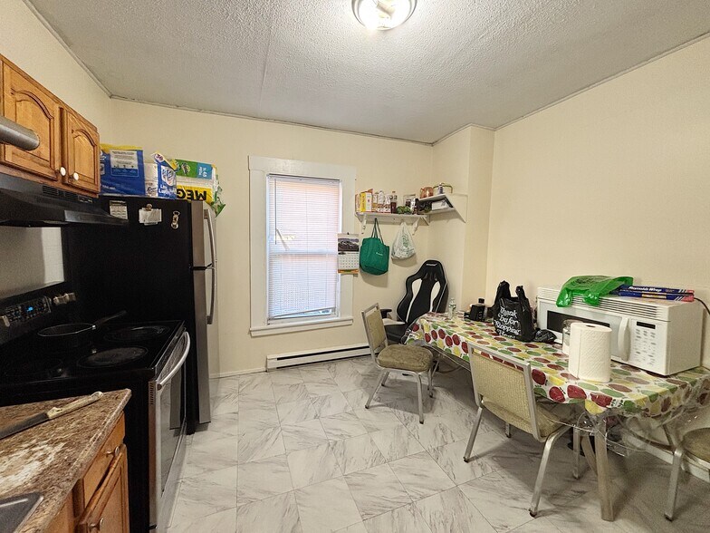 More Photos Of 7 Felton St, Waltham Apartments For Sale