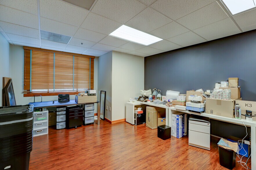 More Photos Of 155 El Camino Real, Tustin Office For Lease
