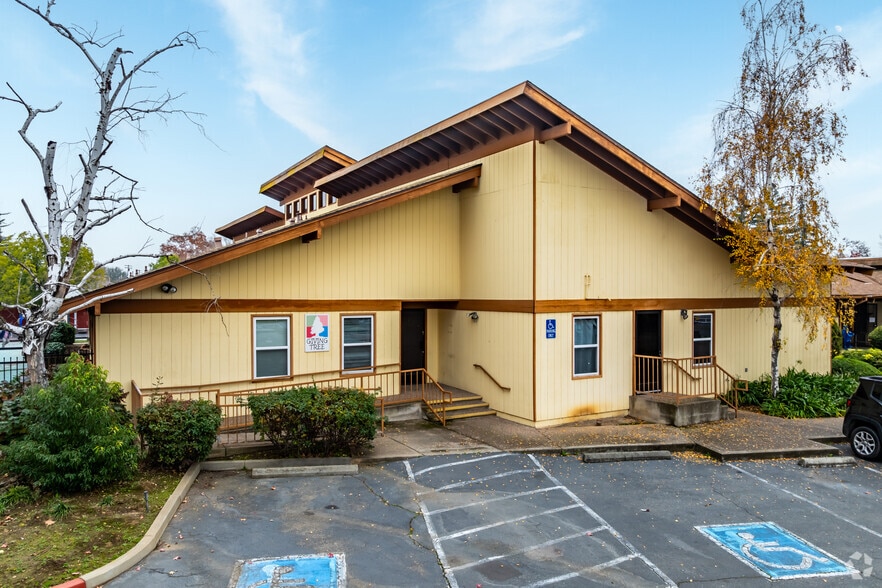 More Photos Of 9755 Lincoln Village Dr, Sacramento Medical For Lease
