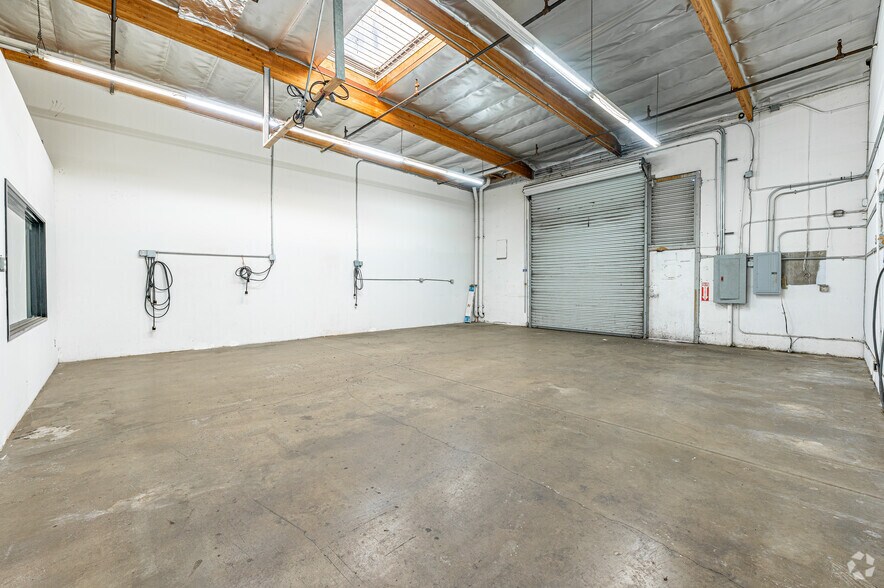 More Photos Of 20265 E Valley Blvd, Walnut Unknown For Lease