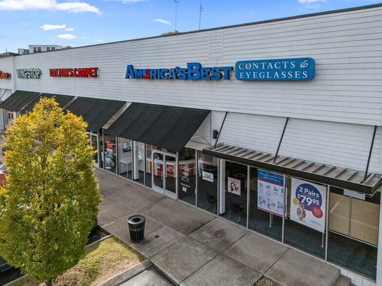 More Photos Of 7050-7088 Charlotte Pike, Nashville Storefront For Lease