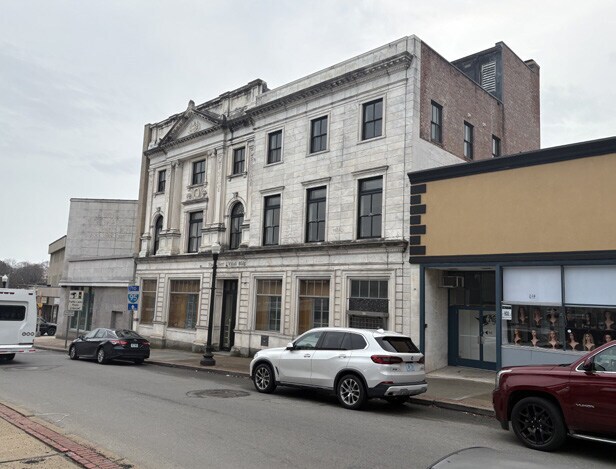 More Photos Of , Pawtucket Unknown For Sale