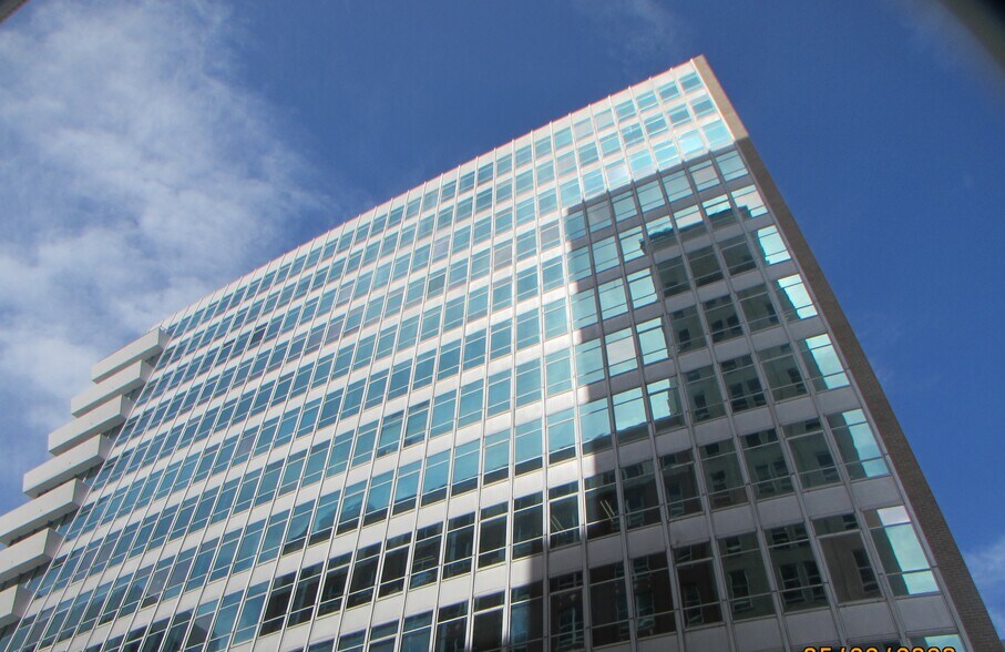 More Photos Of 14 NE 1st Ave, Miami Office For Lease