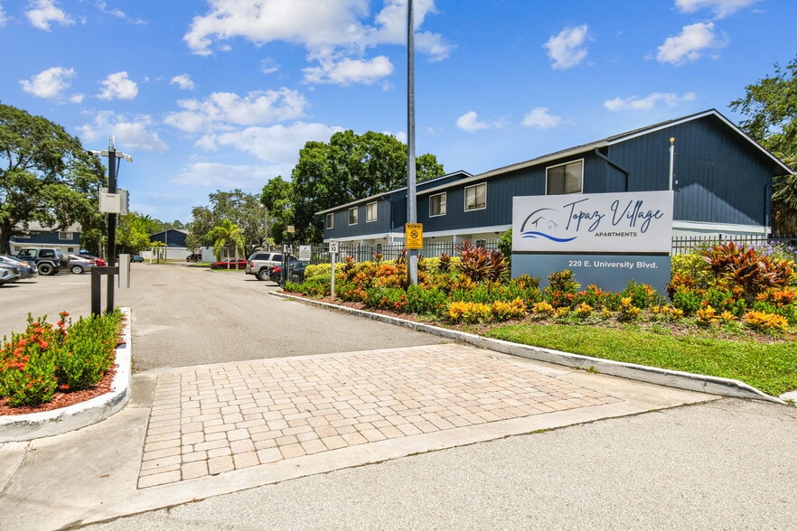 Primary Photo Of 150 E University Blvd, Melbourne Apartments For Sale