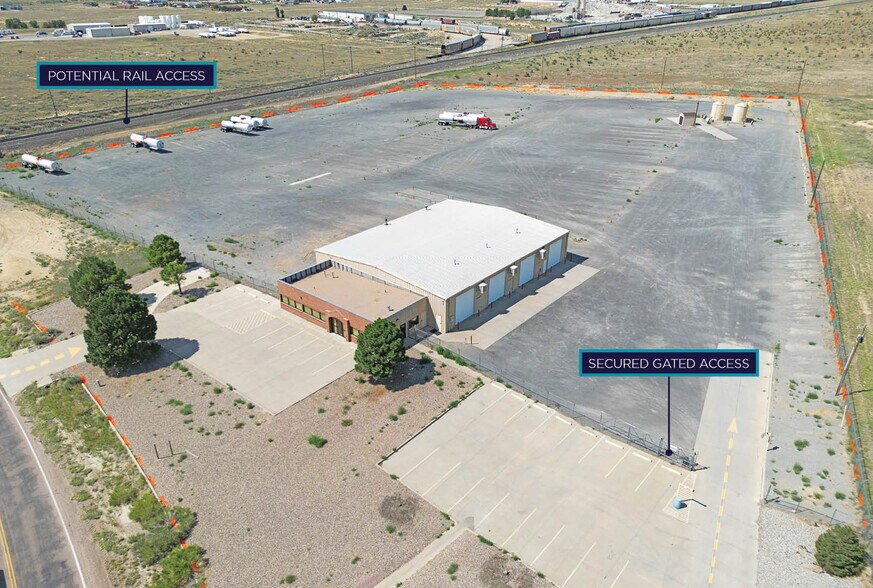 More Photos Of 1833 E Platteville Blvd, Pueblo West Flex For Lease