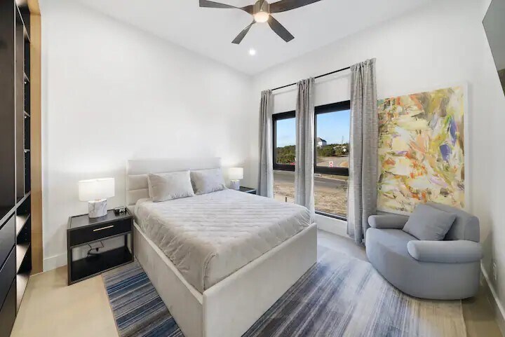 More Photos Of 21 Tidewater Ct, Panama City Beach Office Residential For Sale