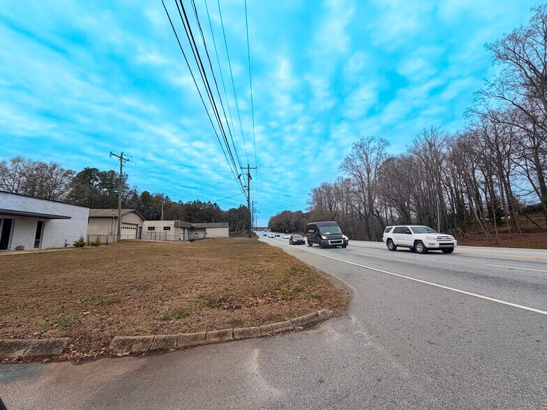 More Photos Of 2723 Poinsett Hwy, Greenville Land For Sale