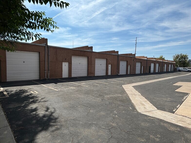More Photos Of 319 Claremont Ave NW, Albuquerque Warehouse For Lease